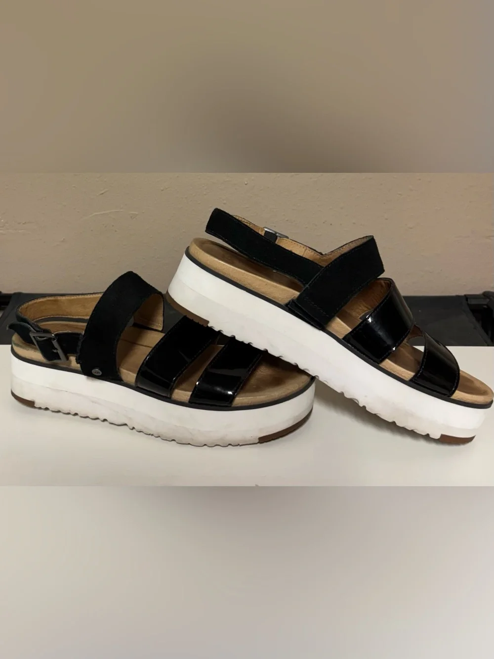 UGG Women’s Black Platform Strappy Sandals with Buckle